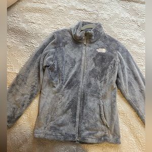 North Face girls Long Sleeve Osolita Full-Zip Jacket
Fleece Grey